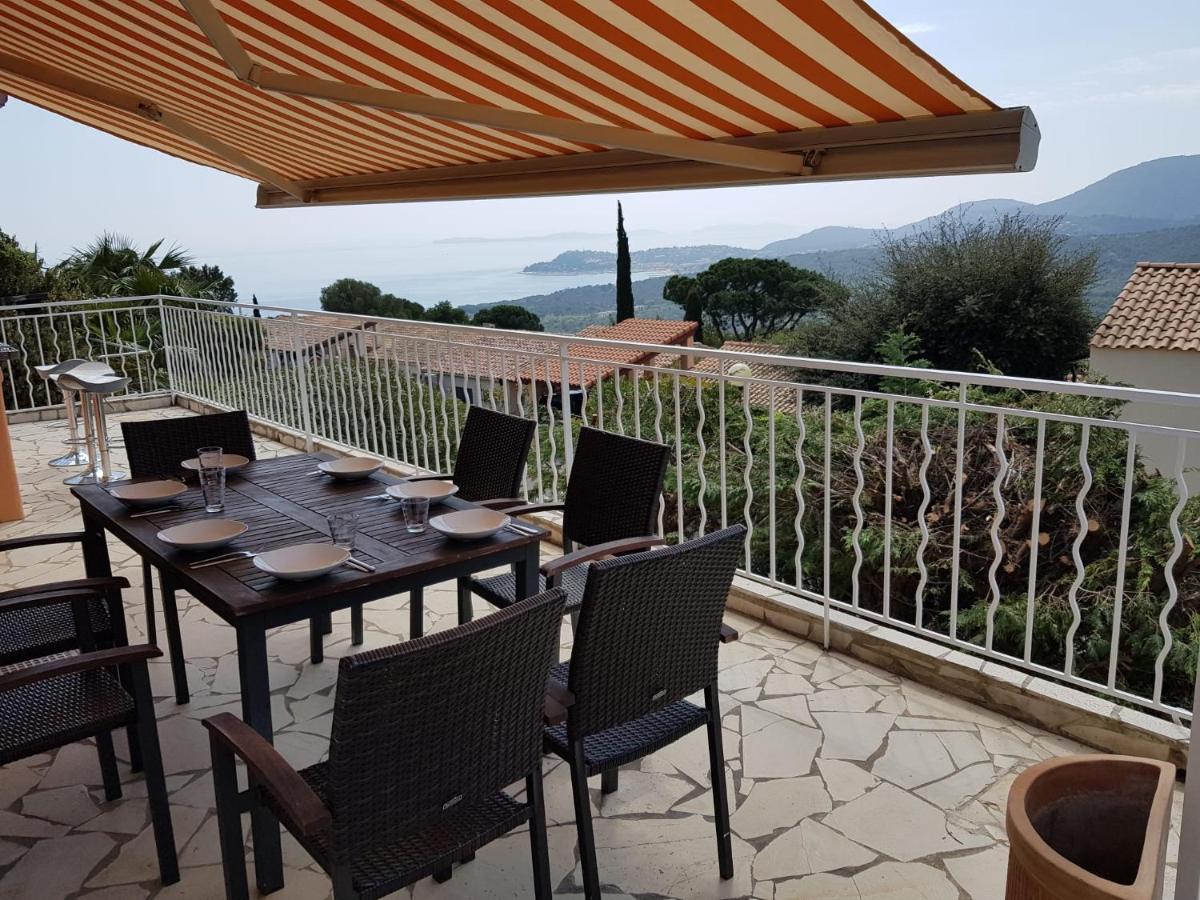 Villa Mit Grossartigem Panoramablick Auf Das Meer Und Direkt Am Pool Ла Кроа Валмер Екстериор снимка