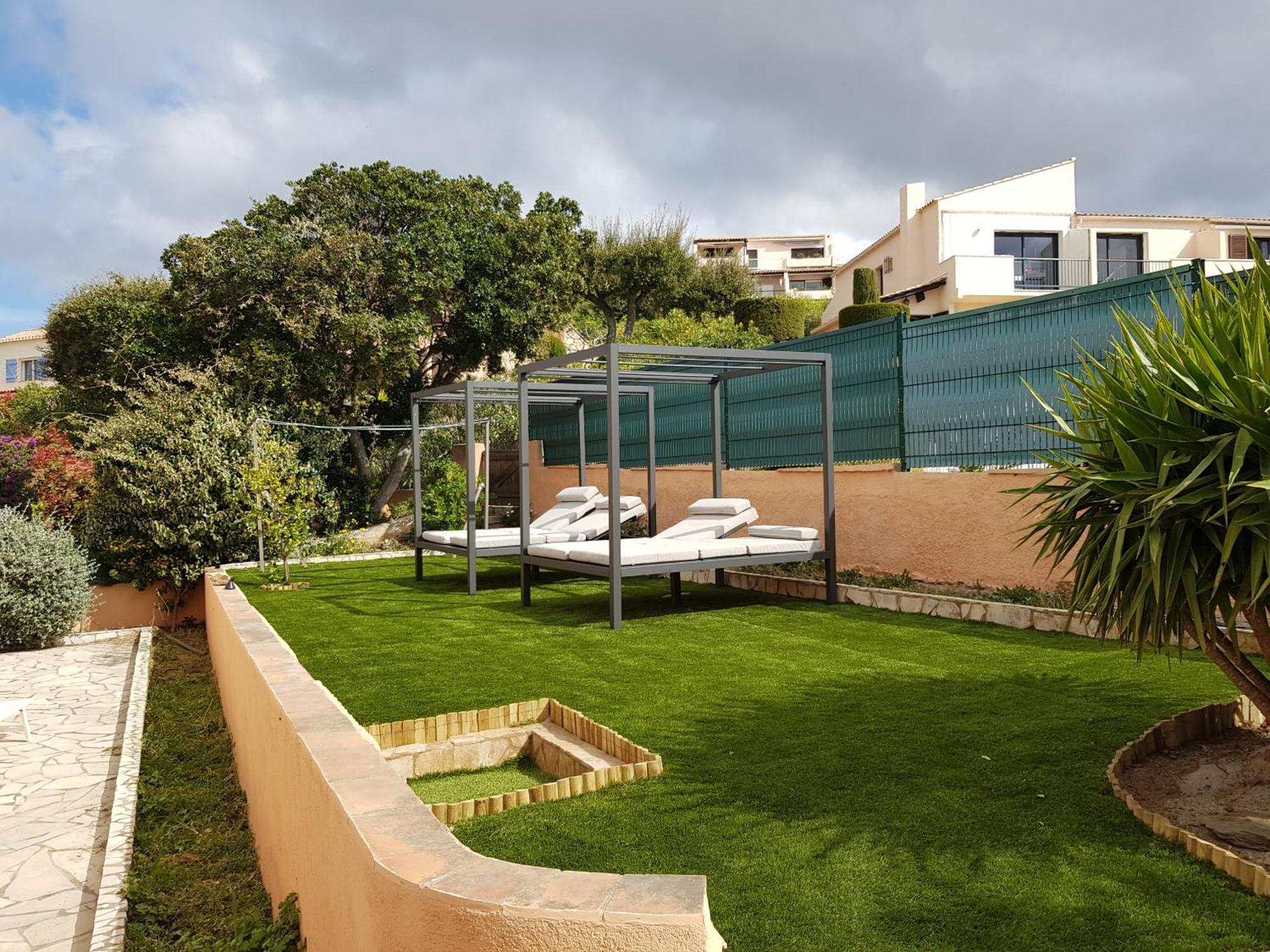 Villa Mit Grossartigem Panoramablick Auf Das Meer Und Direkt Am Pool Ла Кроа Валмер Екстериор снимка